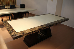 Каменный стол из искусственного камня Hi Macs M205 / S09 Cream
